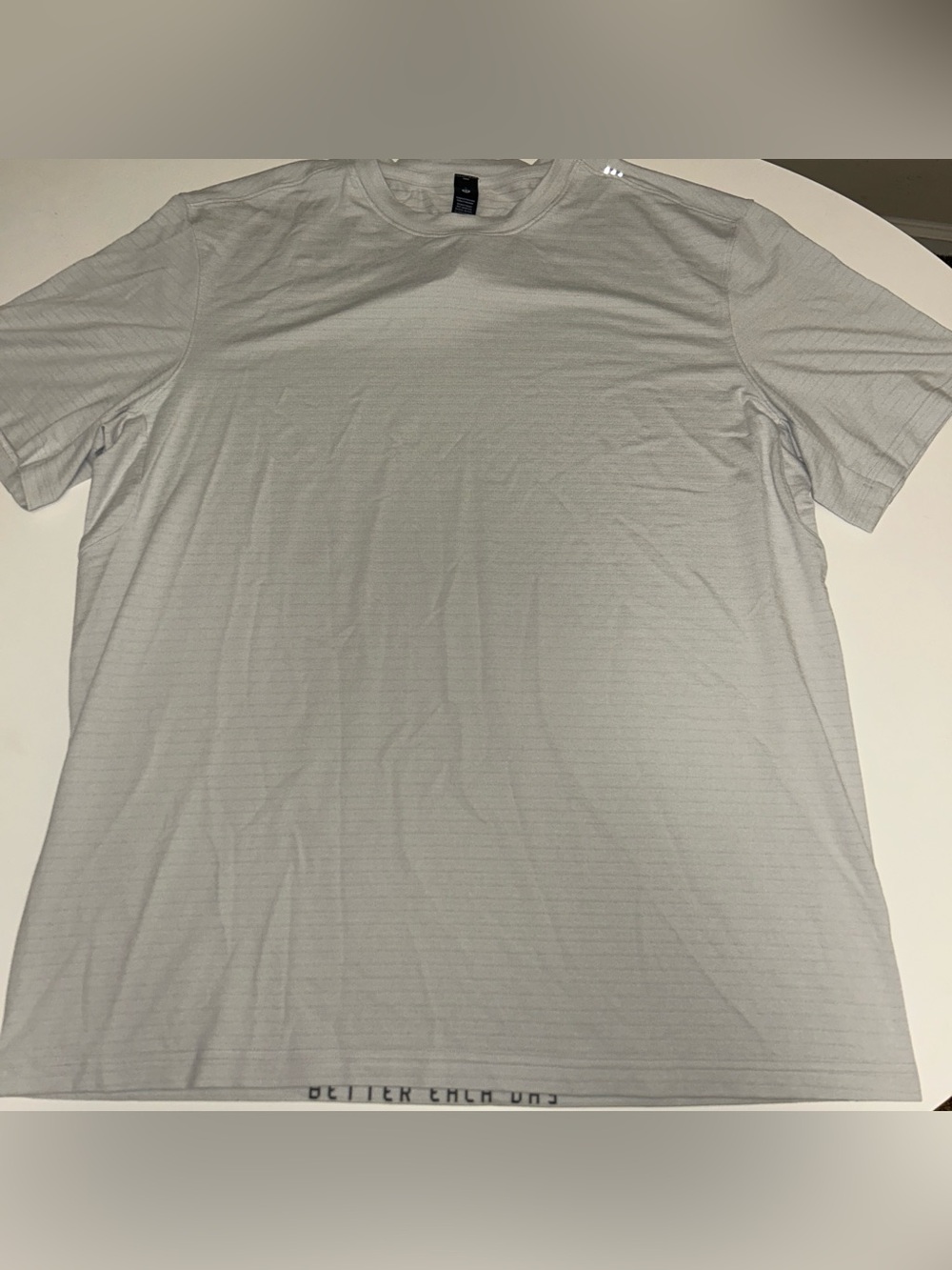 Lululemon men’s Light grey “better each day” t-shirt size Large